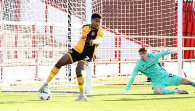 111025 - Accrington Stanley v Newport County - Sky Bet League 2 - Missed chance for Bobby Kamwa of Newport