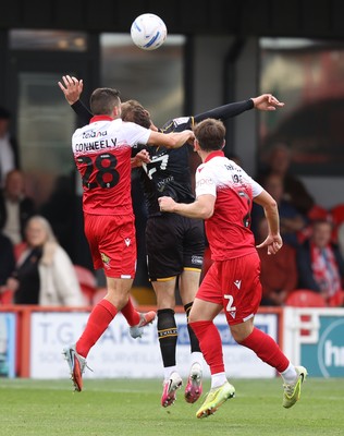 190926 - Accrington Stanley v Newport County - Sky Bet League 2 - Christian Doidge of Newport is held by Connor O'Brien of Accrington
