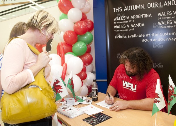 031012 - Adam Jones - Tesco - Merthyr Tydfil -  Adam Jones signs autographs for fans at Tesco, Merthyr Tydfil