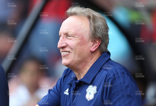 110818 - AFC Bournemouth v Cardiff City, Premier League - Cardiff City manager Neil Warnock at the start of the match