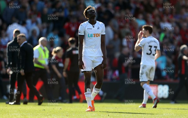 050518 - AFC Bournemouth v Swansea City - Premier League - Dejected Tammy Abraham of Swansea