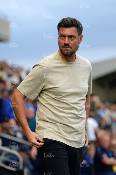 190825 - AFC Wimbledon v Cardiff City - Sky Bet League 1 - Johnnie Jackson, Wimbledon Manager