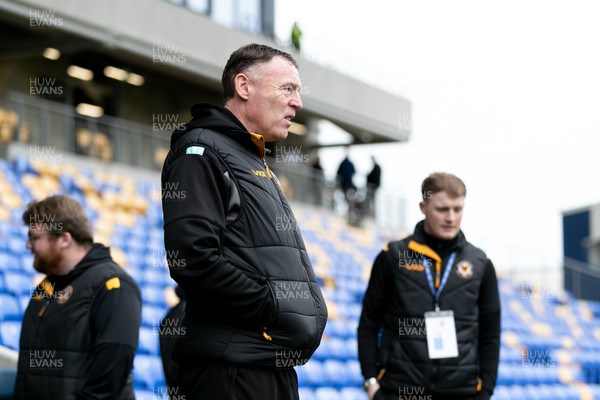 160324 - AFC Wimbledon v Newport County - Sky Bet League 2 - Graham Coughlan manager of Newport County AFC looks on