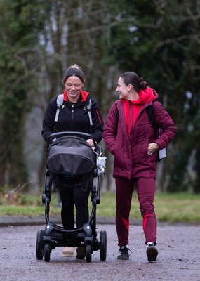 Alisha and Jasmine Joyce 120126