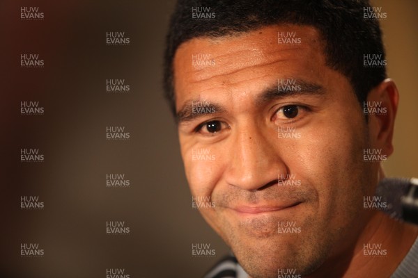 02.11.09 - All Blacks media session, Hilton Hotel, Cardiff - Malili Muliaina speaks to the media during interview session 