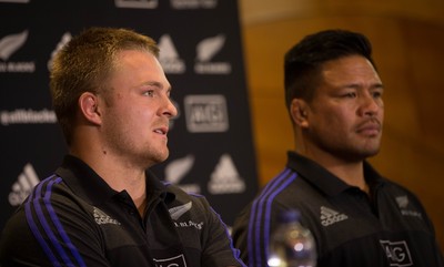 171114 -  New Zealand All Blacks Rugby Press Conference, Cardiff - All Blacks Sam Crane, left, and  Keven Mealamu during press conference ahead of the match against Wales