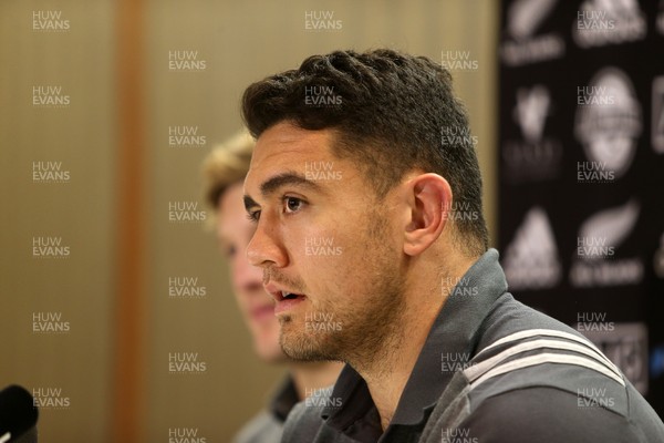 231117 - All Blacks Press Conference - Codie Taylor talks to the media