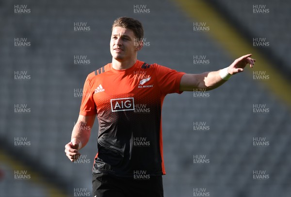 070717 - All Blacks Rugby Training - Beauden Barrett during training