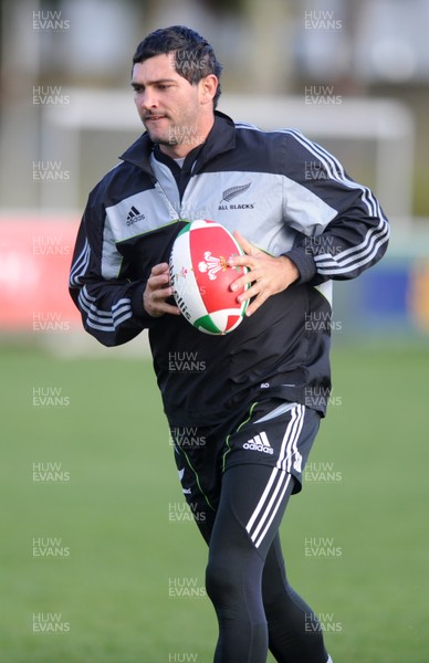 04.11.09 - New Zealand Rugby Training - Stephen Donald in action during training. 