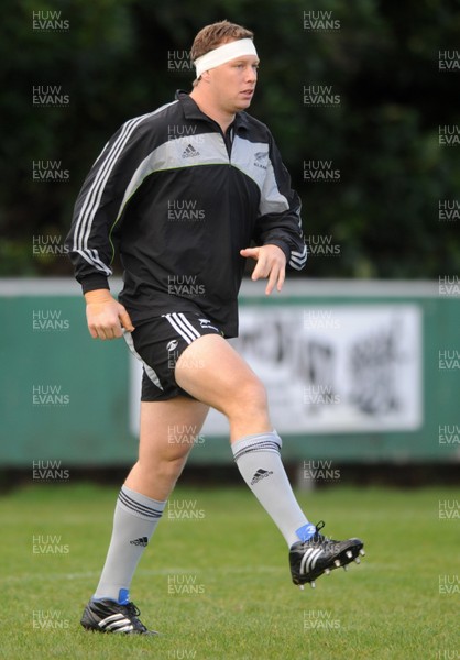 04.11.09 - New Zealand Rugby Training - Wyatt Crockett in action during training. 