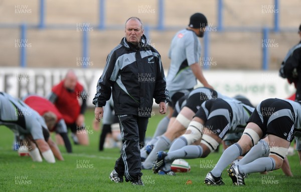 05.11.09 - New Zealand Rugby Training - Head coach Graham Henry during training. 