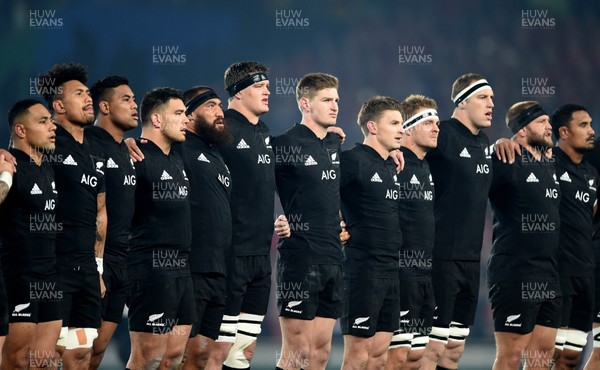 080717 - All Blacks v British & Irish Lions - Third Test - All Black players line up for the anthems