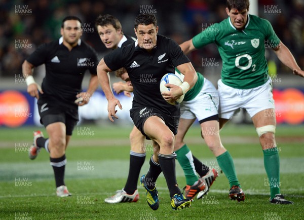 Dan Carter on the attack during the 1st Rugby Union test match, All Blacks v Ireland at Eden Park, Auckland, New Zealand on Saturday 9 June 2012 