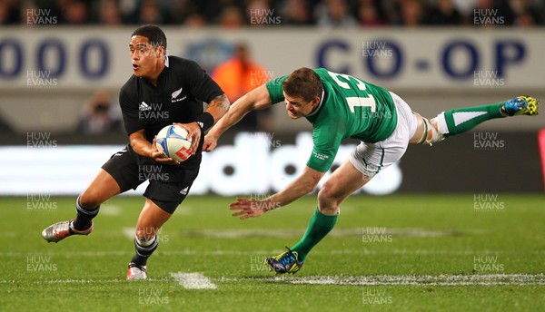 Aaron Smith of the All Blacks beats Brian O'Driscoll of Ireland during the All Blacks v Ireland, 1st test match, Eden Park, Auckland, New Zealand, Saturday, 9 June 2012  