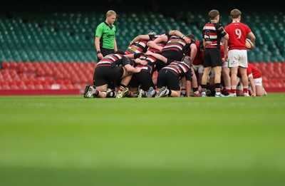 170426 - Amman United v Pontypool United, Road to Principality Finals, Boys U18 Cup Final - Amman United in red take on Pontypool United in the final of the Boys U18 Cup Final