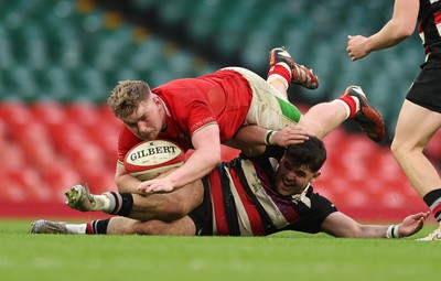 170426 - Amman United v Pontypool United, Road to Principality Finals, Boys U18 Cup Final - Amman United in red take on Pontypool United in the final of the Boys U18 Cup Final