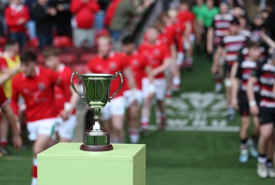 170426 - Amman United v Pontypool United, Road to Principality Finals, Boys U18 Cup Final - The teams run out at the start of the match