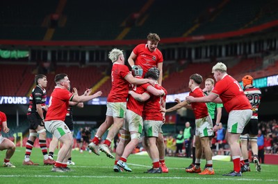 170426 - Amman United v Pontypool United, Road to Principality Finals, Boys U18 Cup Final - Amman United celebrate at the end of the match