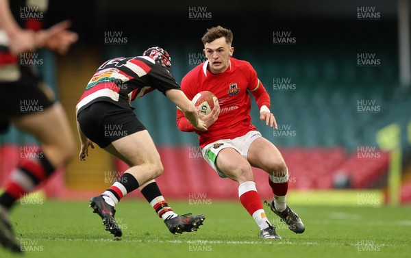 170426 - Amman United v Pontypool United, Road to Principality Finals, Boys U18 Cup Final - Amman United in red take on Pontypool United in the final of the Boys U18 Cup Final
