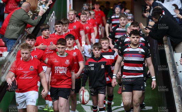 170426 - Amman United v Pontypool United, Road to Principality Finals, Boys U18 Cup Final - The teams run out at the start of the match