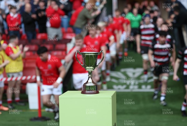 170426 - Amman United v Pontypool United, Road to Principality Finals, Boys U18 Cup Final - The teams run out at the start of the match