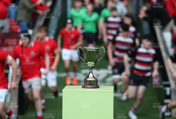 170426 - Amman United v Pontypool United, Road to Principality Finals, Boys U18 Cup Final - The teams run out at the start of the match