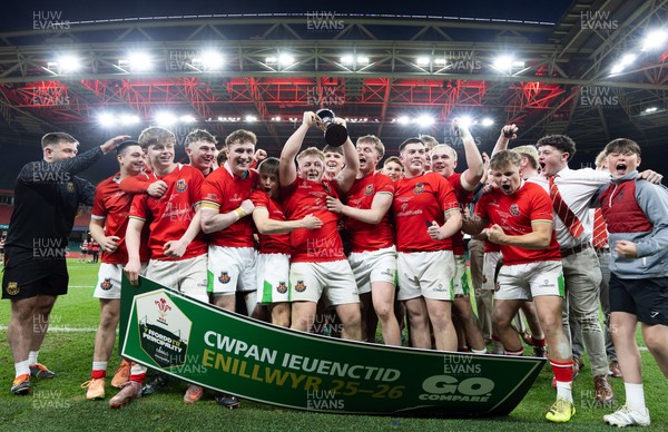 170426 - Amman United v Pontypool United, Road to Principality Finals, Boys U18 Cup Final - Amman United celebrate the win after being presented with the trophy