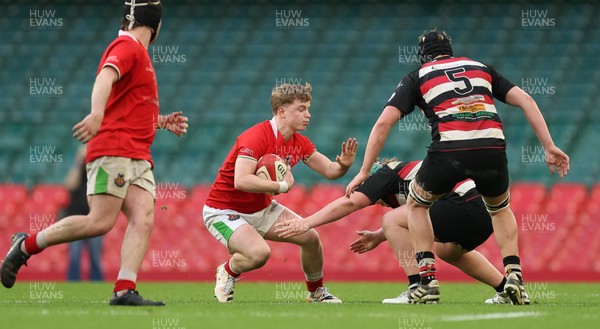 170426 - Amman United v Pontypool United, Road to Principality Finals, Boys U18 Cup Final - Iwan Bull of Amman United 