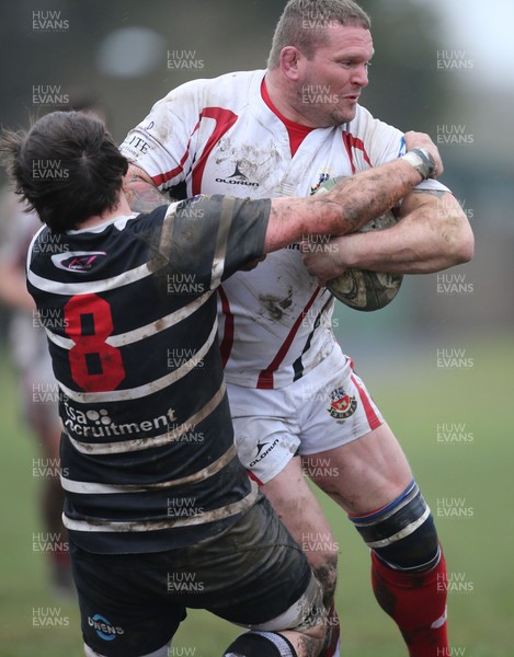 280315 - Amman United RFC v Felinfoel, SWALEC League 1 West - Amman United's Mathew Wrigley charges forward