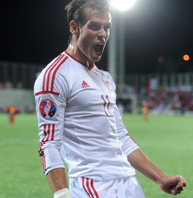 090914 - Andorra v Wales - 2016 Euro Qualifier -Gareth Bale of Wales celebrates goal