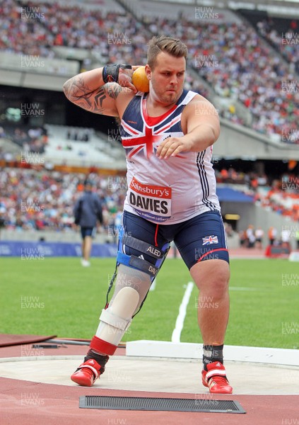 280713 - Sainsbury's Anniversary Games International Para Challenge at Olympic Stadium - Aled Davies competing in the Mens F42 Shot Put final