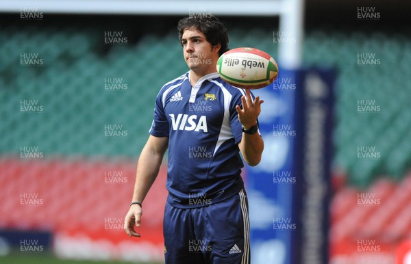 20.11.09 - Argentina Rugby Captains Run - Horacio Agulla during training. 