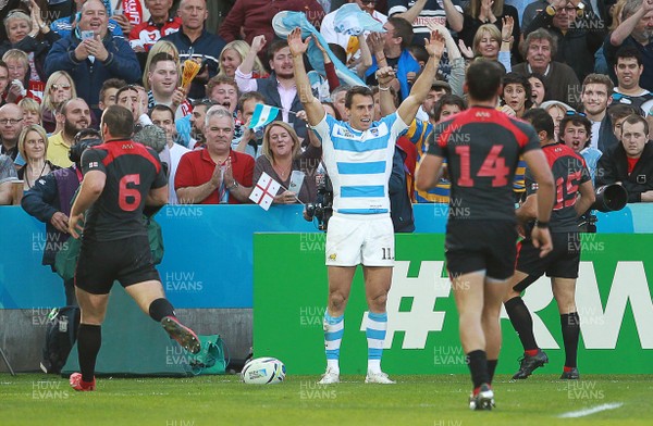 250915 - Argentina v Georgia - Rugby World Cup - Juan Imhoff of Argentina celebrates scoring a try