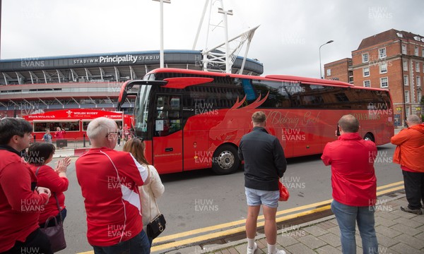100721 - Argentina v Wales, Summer International First Test - The Wales team coach makes its way to the stadium