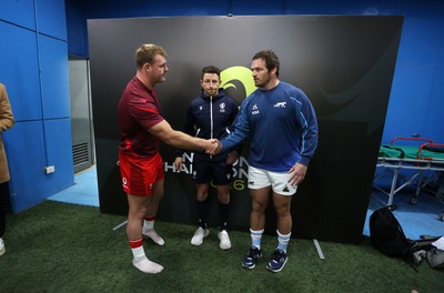 110726 - Argentina v Wales - Nations Championship - Dewi Lake of Wales and Julian Montoya of Argentina with Referee Paul Williams at the coin toss
