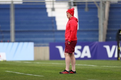 110726 - Argentina v Wales - Nations Championship - Wales Head Coach Steve Tandy 