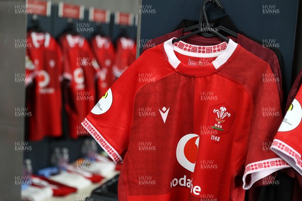 110726 - Argentina v Wales - Nations Championship - Wales dressing room before the game