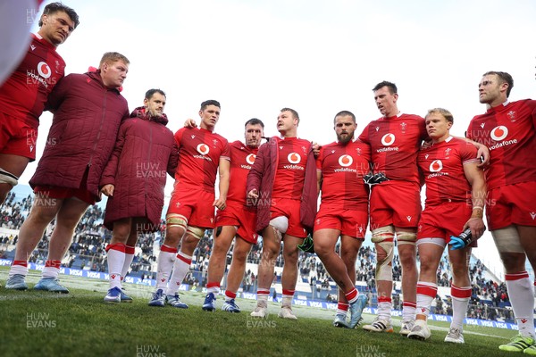 110726 - Argentina v Wales - Nations Championship - Dewi Lake of Wales in the team huddle