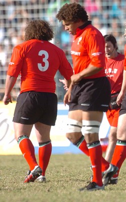 12-06-04. Argentina v Wales (1st Test in Tucuman).  Wales' Colin Charvis is yellow carded.  