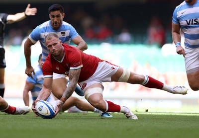 170721 - Wales v Argentina - Summer International Series - Ross Moriarty of Wales clears the ball