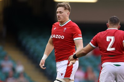 170721 - Wales v Argentina - Summer International Series - Matthew Screech of Wales comes on for his first international cap