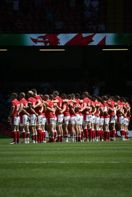 170721 - Argentina v Wales, Summer International Series, Second Test - The Wales team lineup for the national anthems