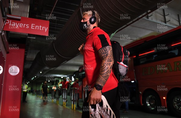 170721 - Argentina v Wales - International Rugby - Josh Turnbull of Wales arrives