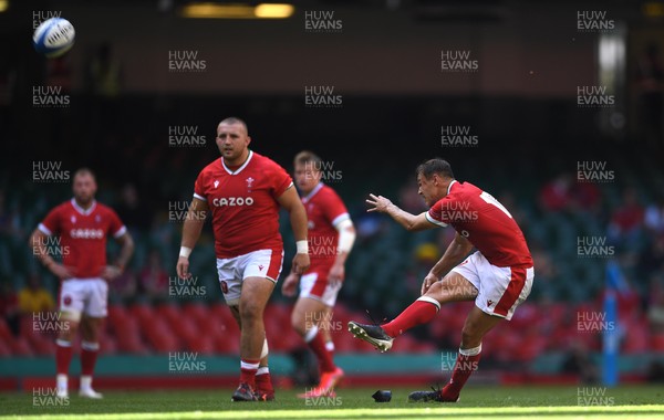 170721 - Argentina v Wales - International Rugby - Jarrod Evans of Wales kicks at goal