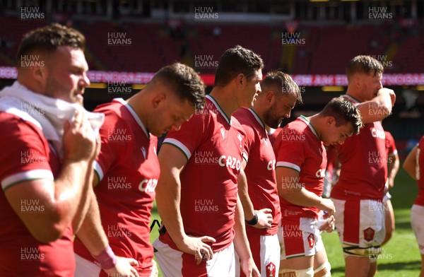 170721 - Argentina v Wales - International Rugby - Wales players look dejected