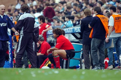 19-06-04. Argentina v Wales (Second Test Buenos Aires)  Wales Captain Colin Charvis is sin binned.  