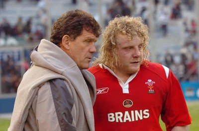 17.06.06. ARGENTINA V WALES,Velez Sarsfield, Buenos Aires  Gareth Jenkins and Duncan Jones at the end of the game  