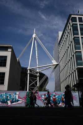 160826 - Arsenal v Manchester City - FA Community Shield - Fans outside the stadium before the game