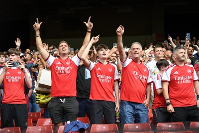 160826 - Arsenal v Manchester City - FA Community Shield - Arsenal fans celebrate the win at full time