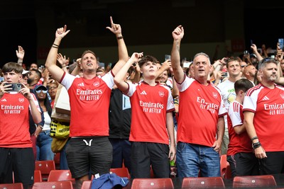 160826 - Arsenal v Manchester City - FA Community Shield - Arsenal fans celebrate the win at full time